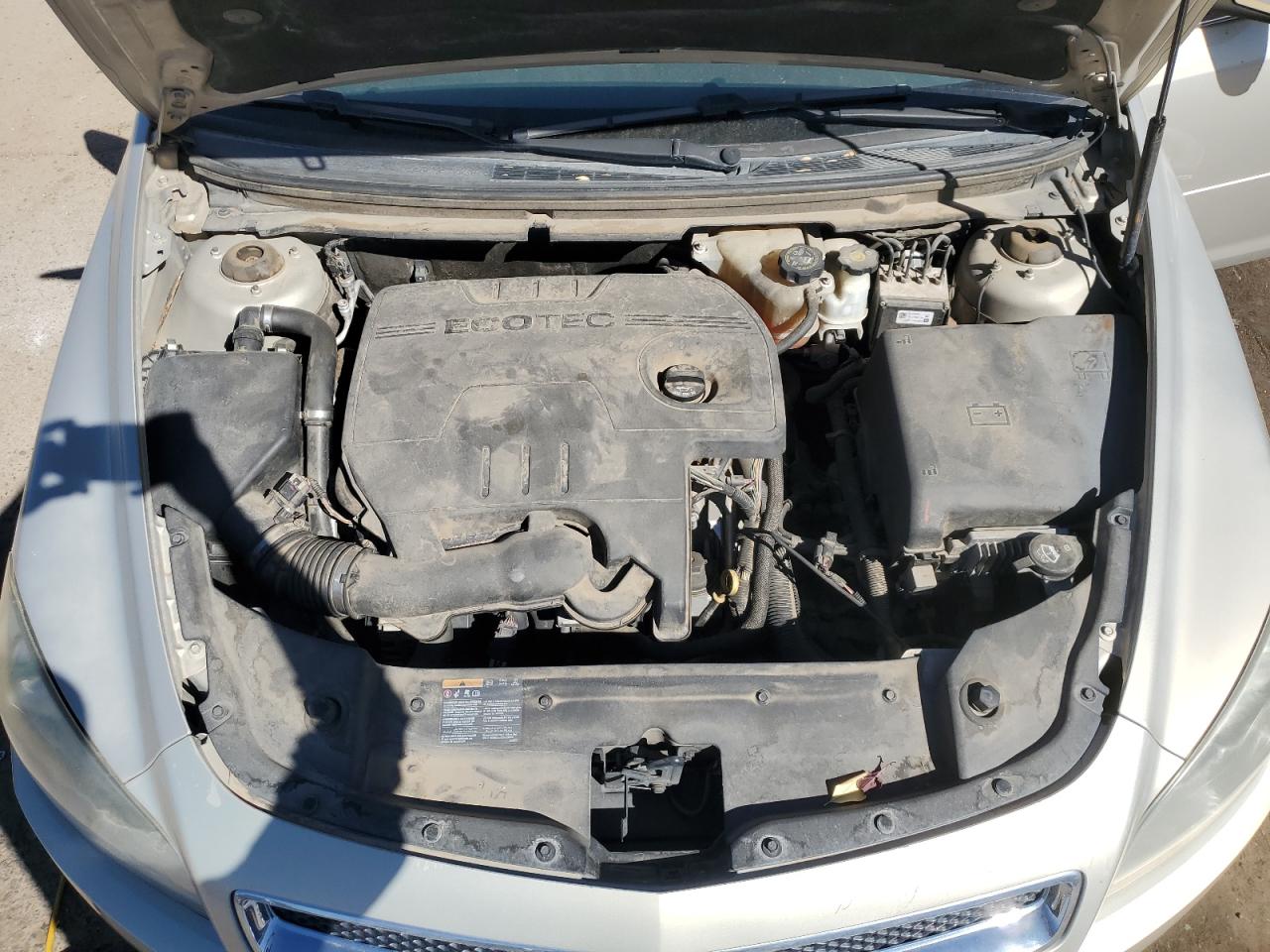 2011 Chevrolet Malibu - Image 12