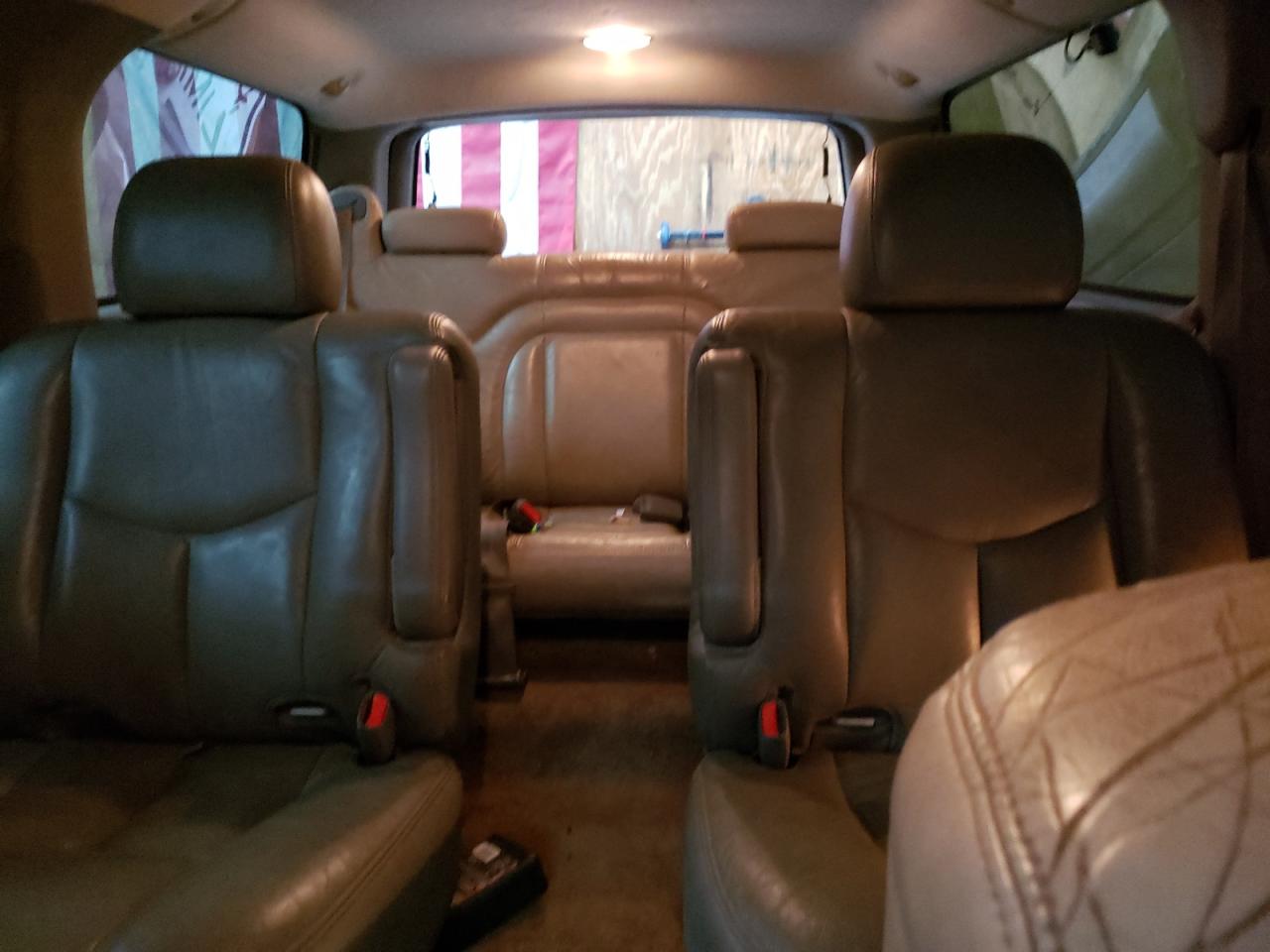 2000 GMC Yukon - Image 10