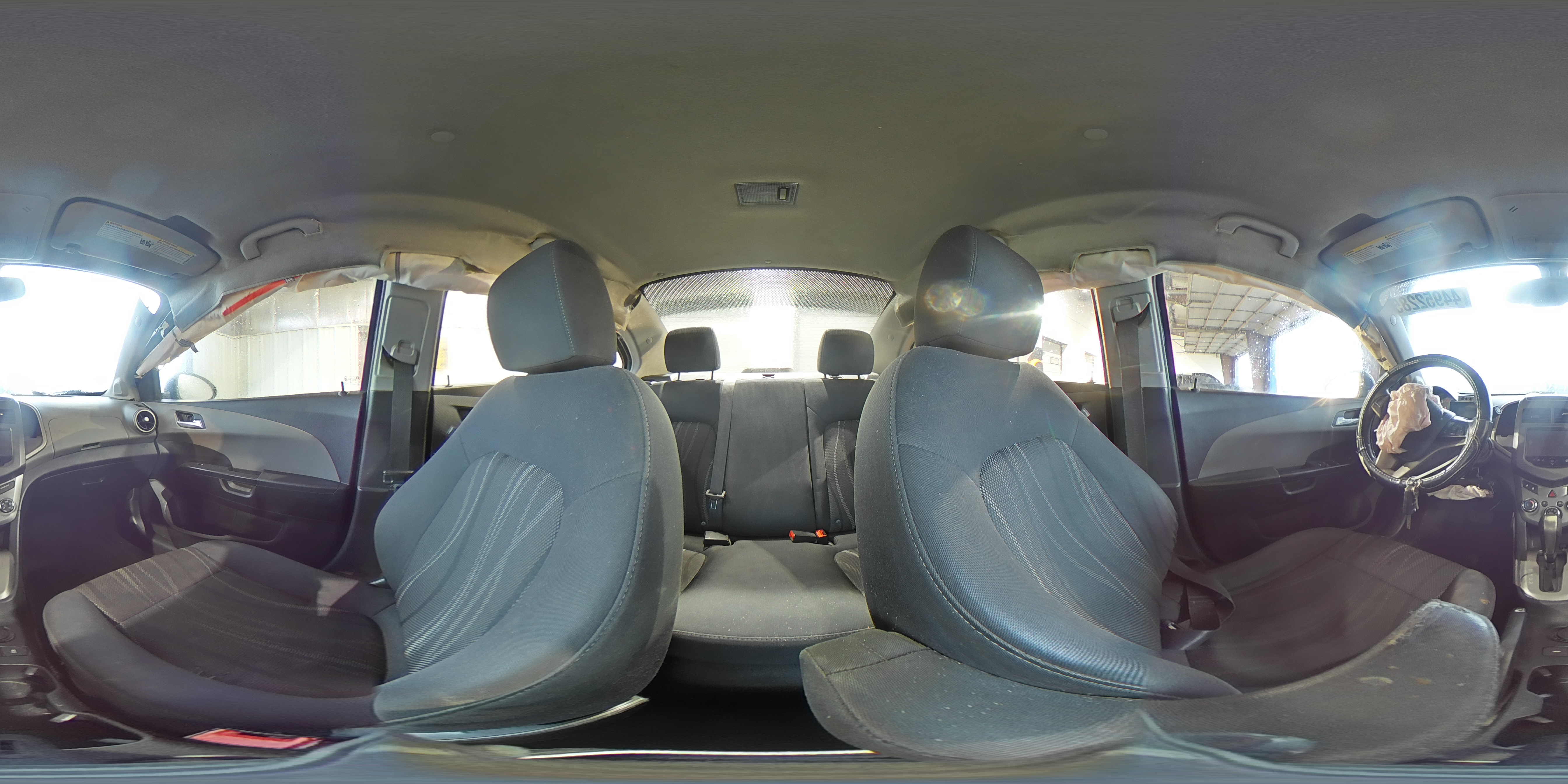 2016 Chevrolet Sonic - Image 15