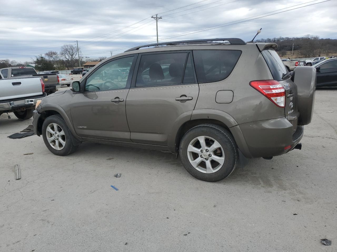 2011 Toyota RAV 4 - Image 2