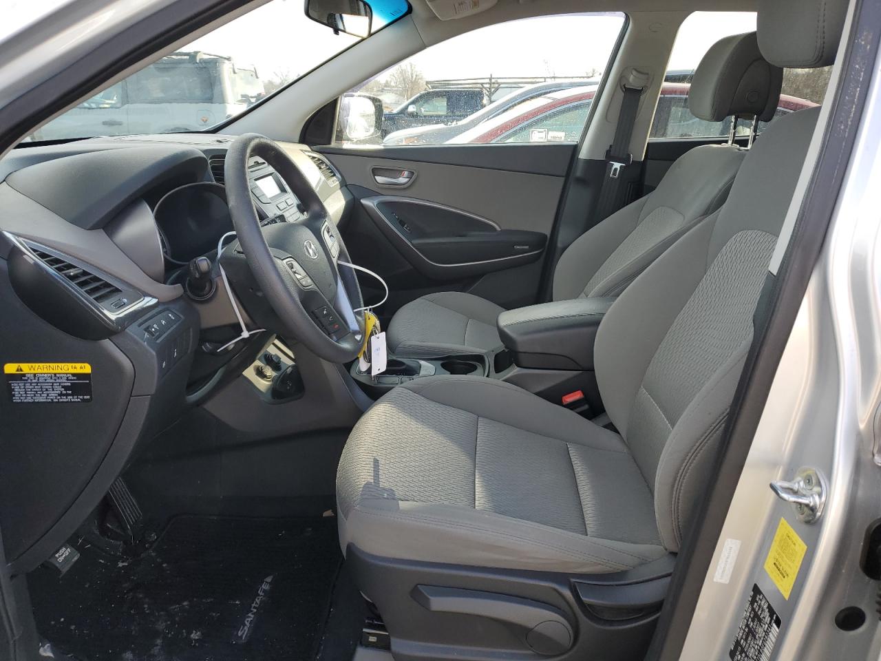 2015 Hyundai Santa Fe - Image 7
