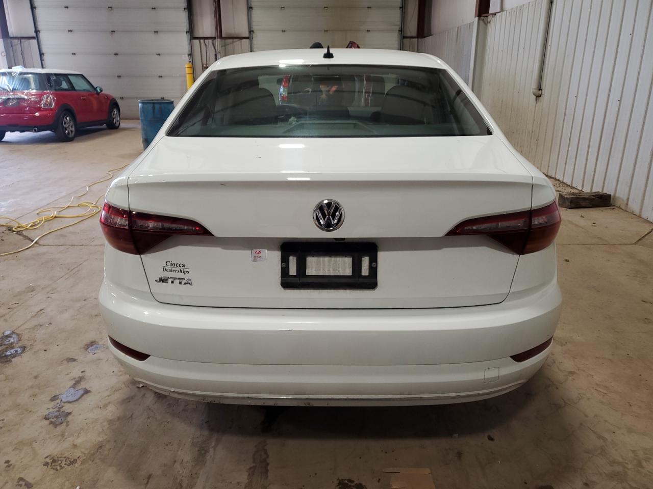 2019 Volkswagen Jetta - Image 6