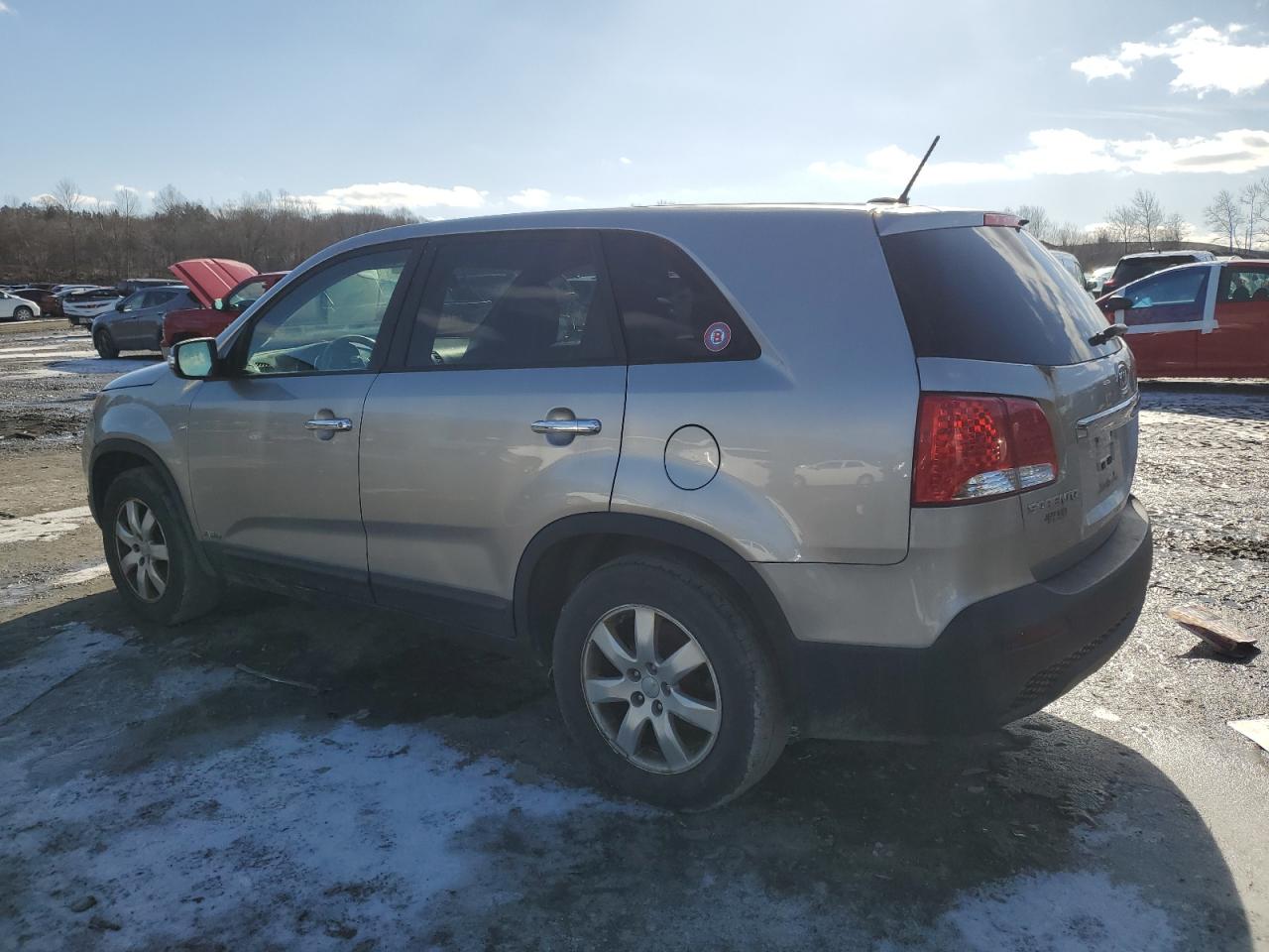 2013 Kia Sorento - Image 2