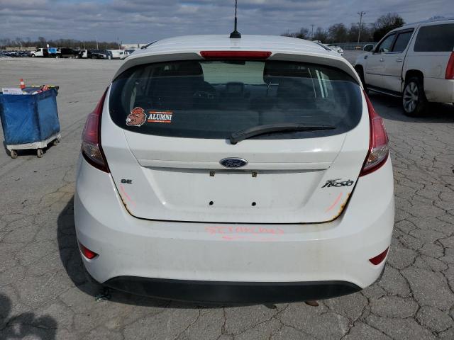  FORD FIESTA 2016 Білий