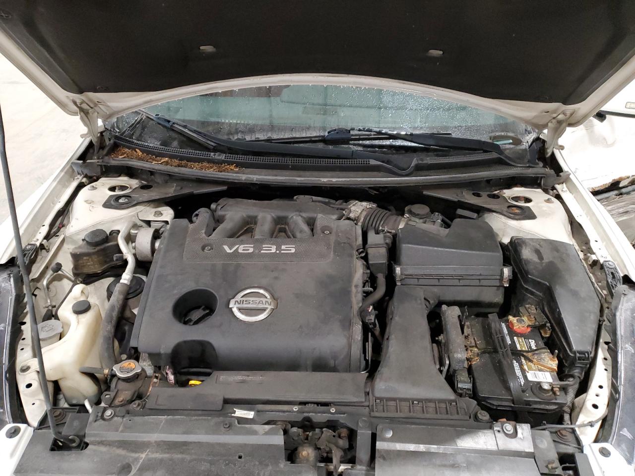 2012 Nissan Altima - Image 11