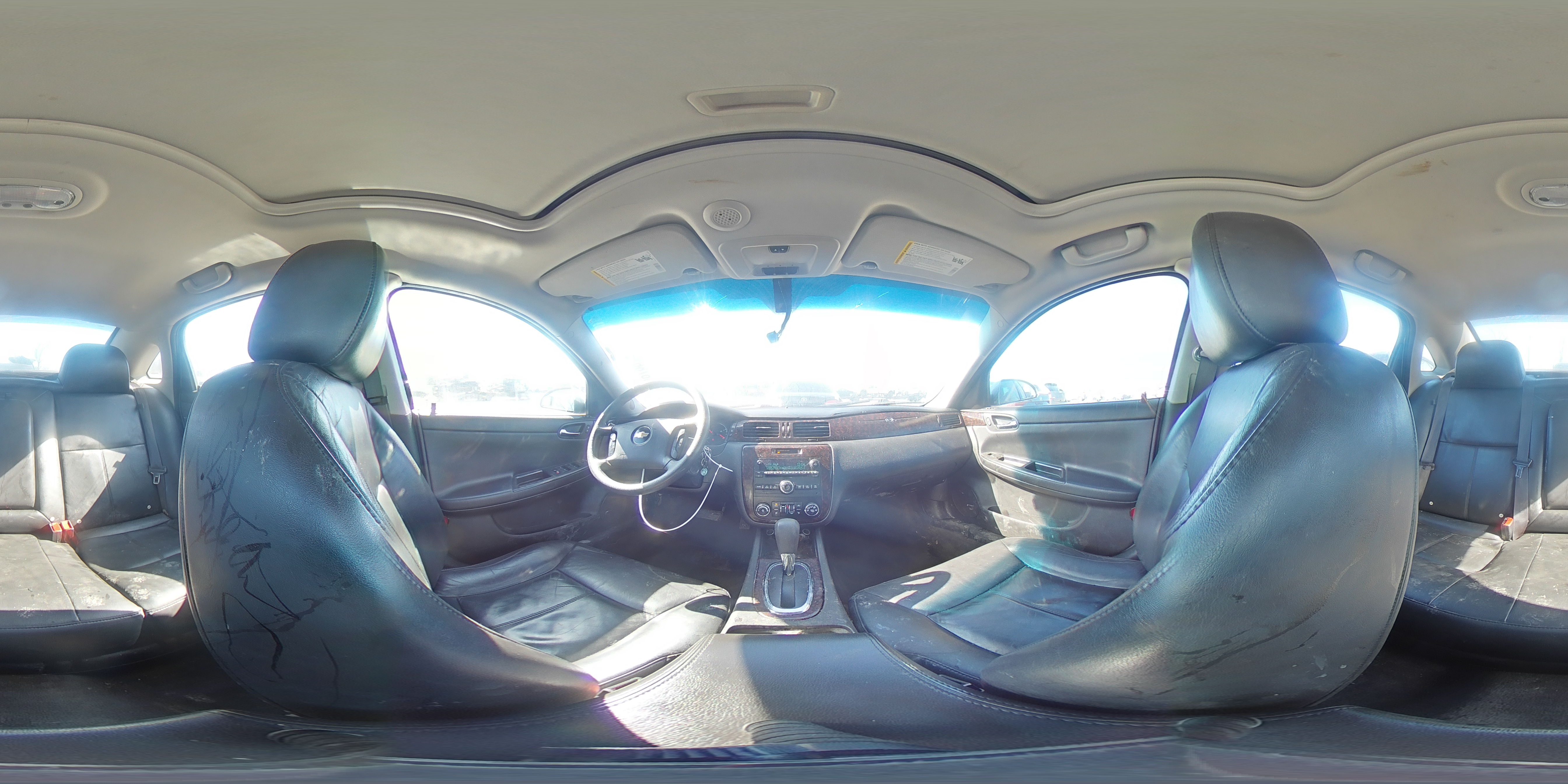 2016 Chevrolet Impala - Image 13