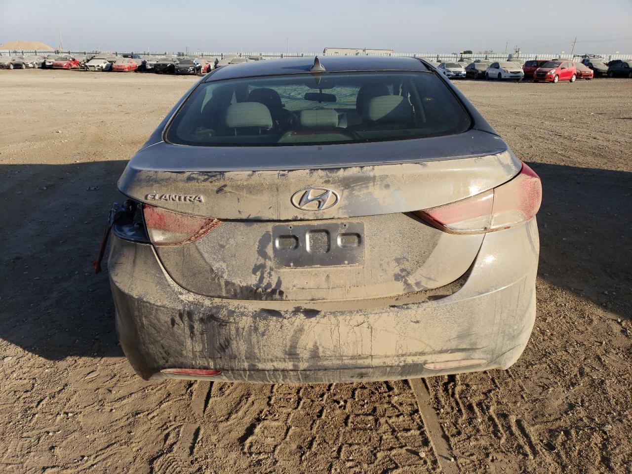 2013 Hyundai Elantra - Image 6