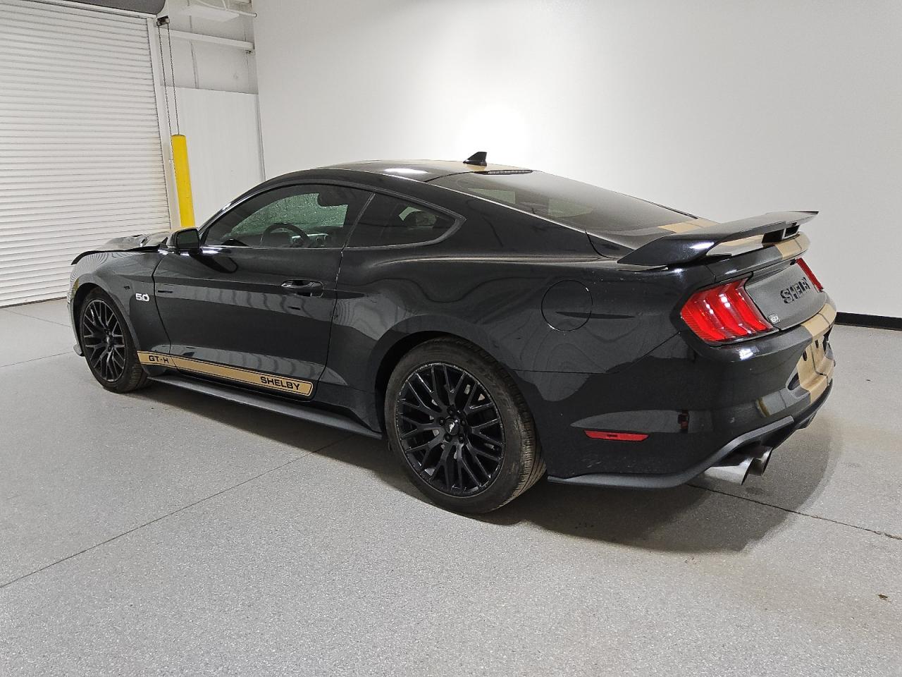 2022 Ford Mustang - Image 2