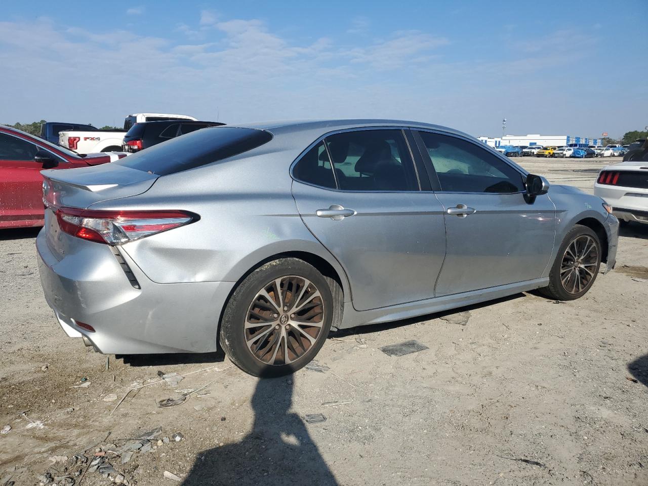 2018 Toyota Camry - Image 3