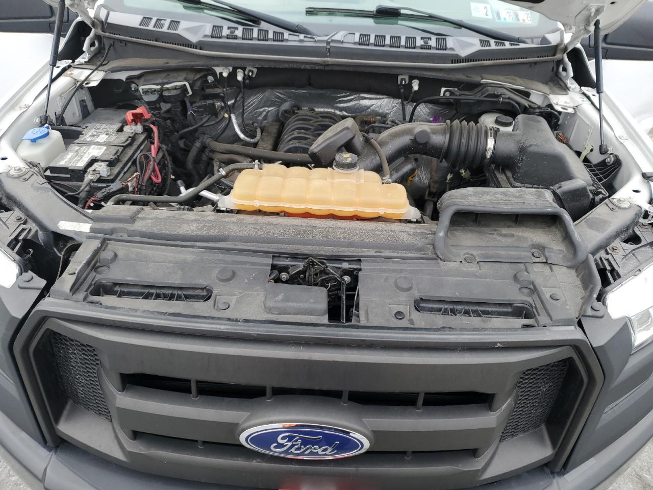 2016 Ford F-150 - Image 11