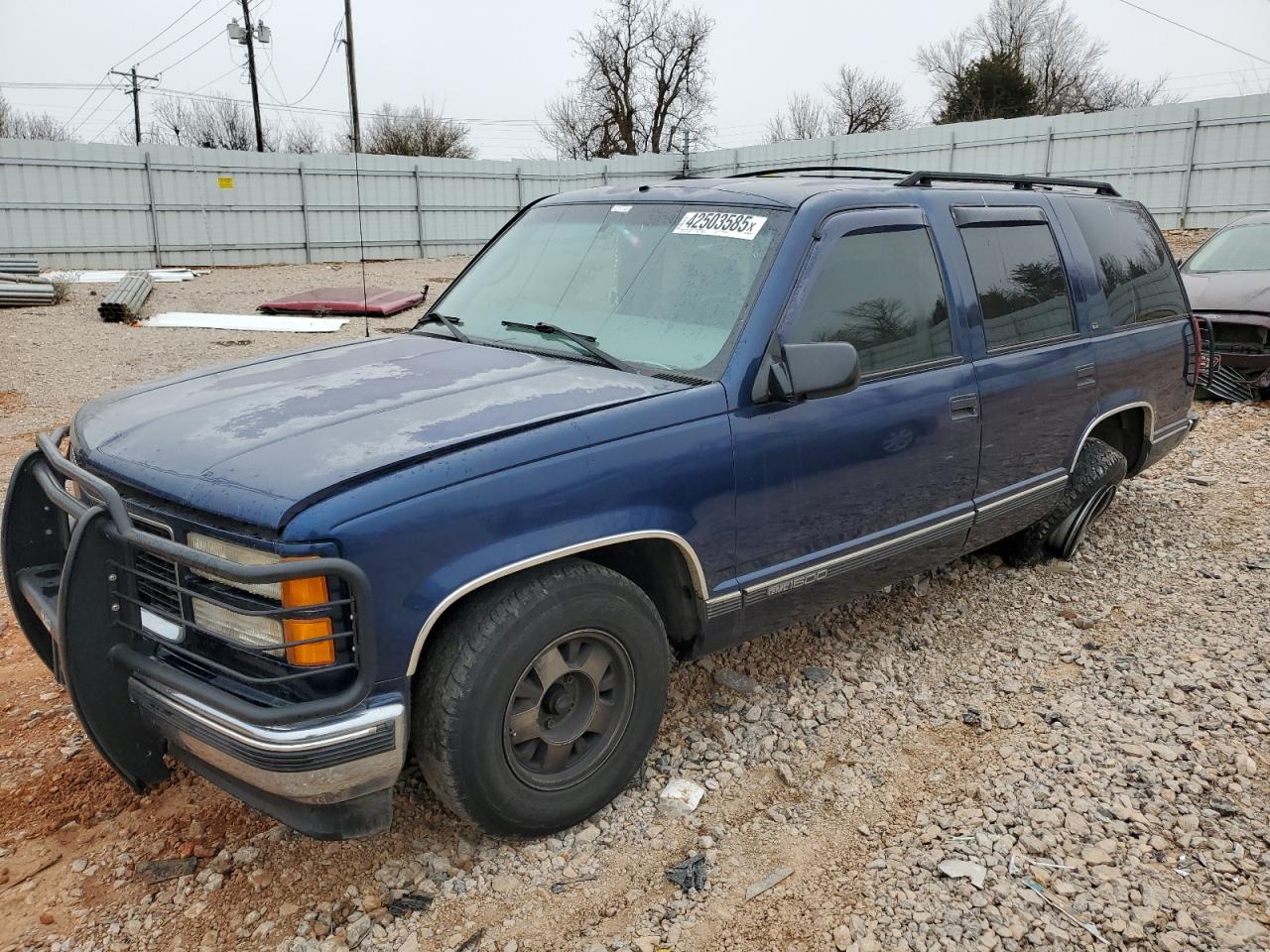1999 GMC Yukon - Image 1