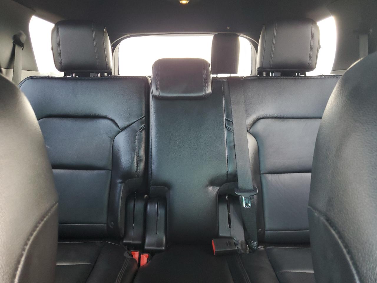 2017 Ford Explorer - Image 11