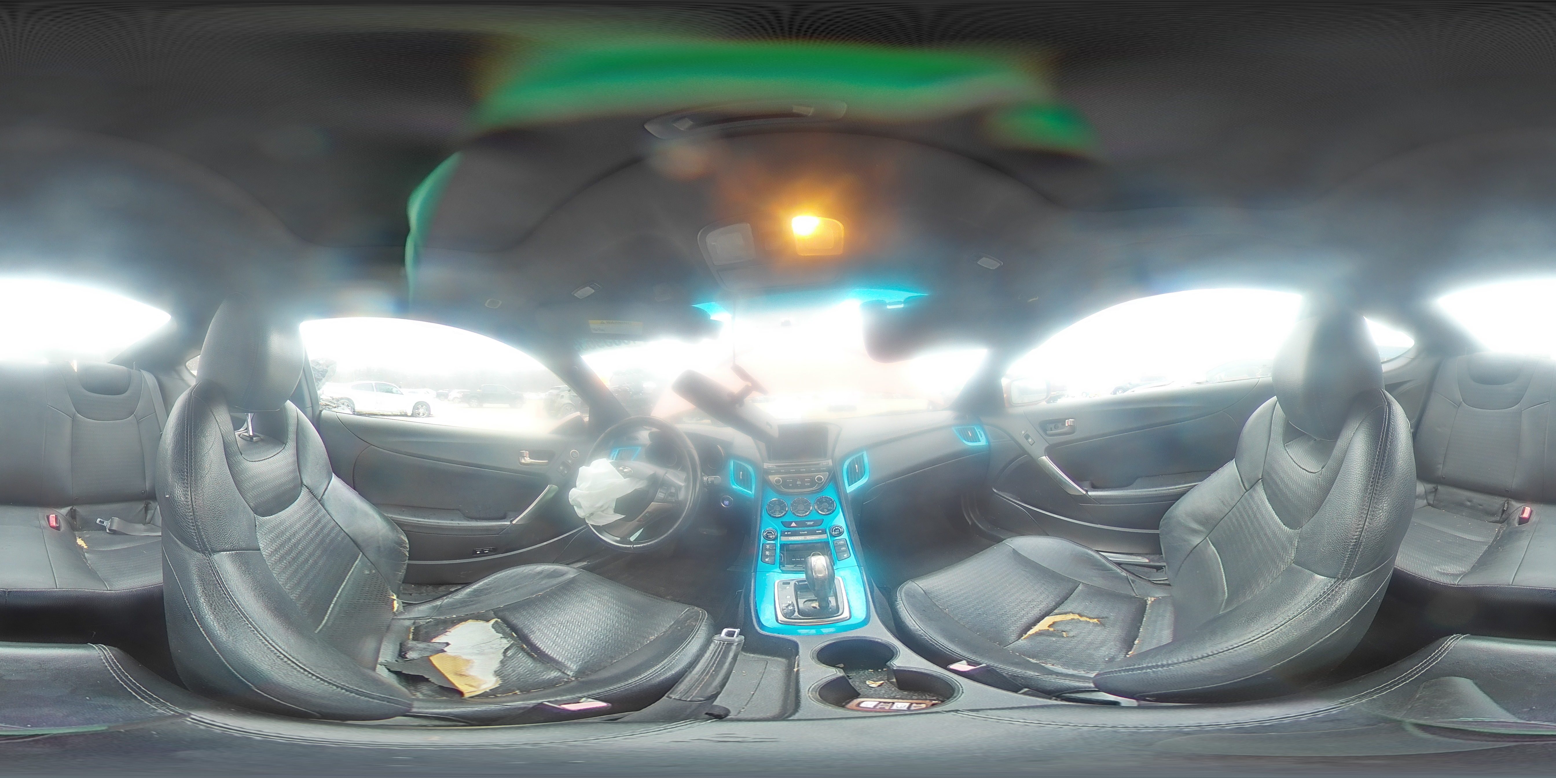 2013 Hyundai Genesis - Image 13