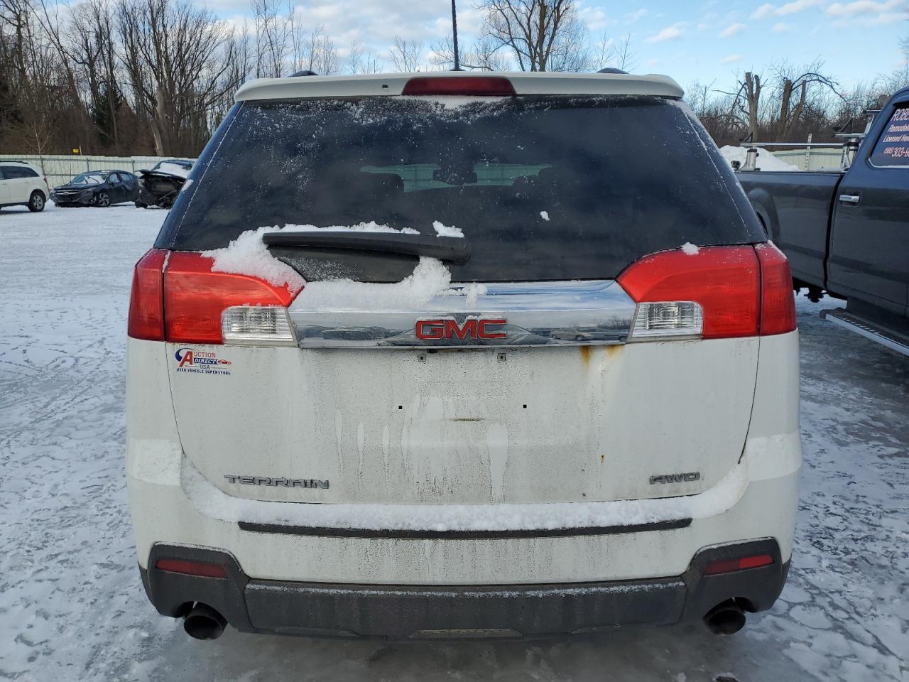 2015 GMC Terrain - Image 6