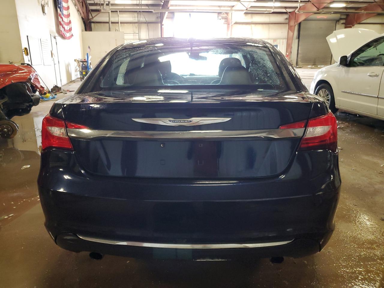 2012 Chrysler 200 - Image 6