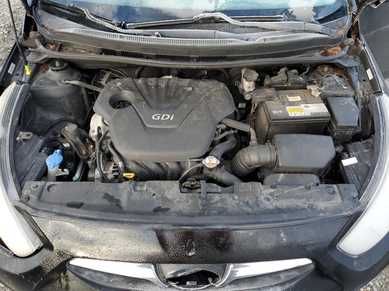 2013 Hyundai Accent - Image 12
