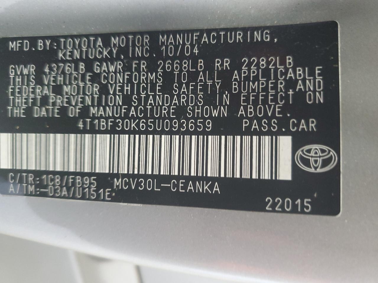 2005 Toyota Camry - Image 13