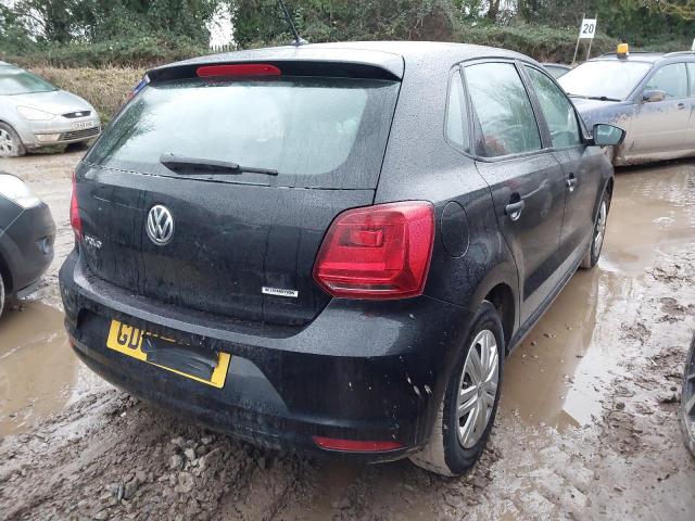 2015 VOLKSWAGEN POLO S AC