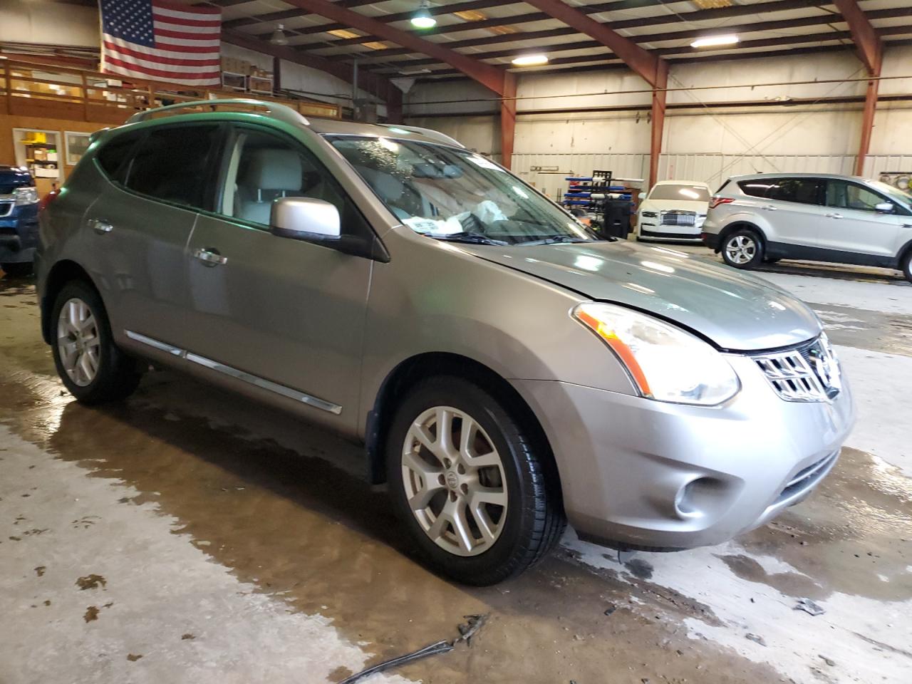 2011 Nissan Rogue - Image 4