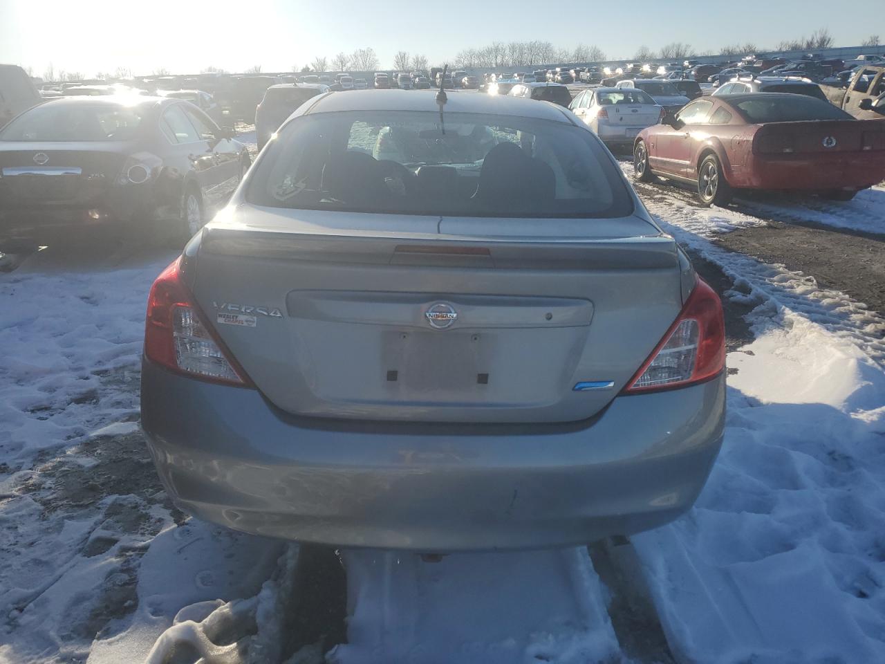 2014 Nissan Versa - Image 6