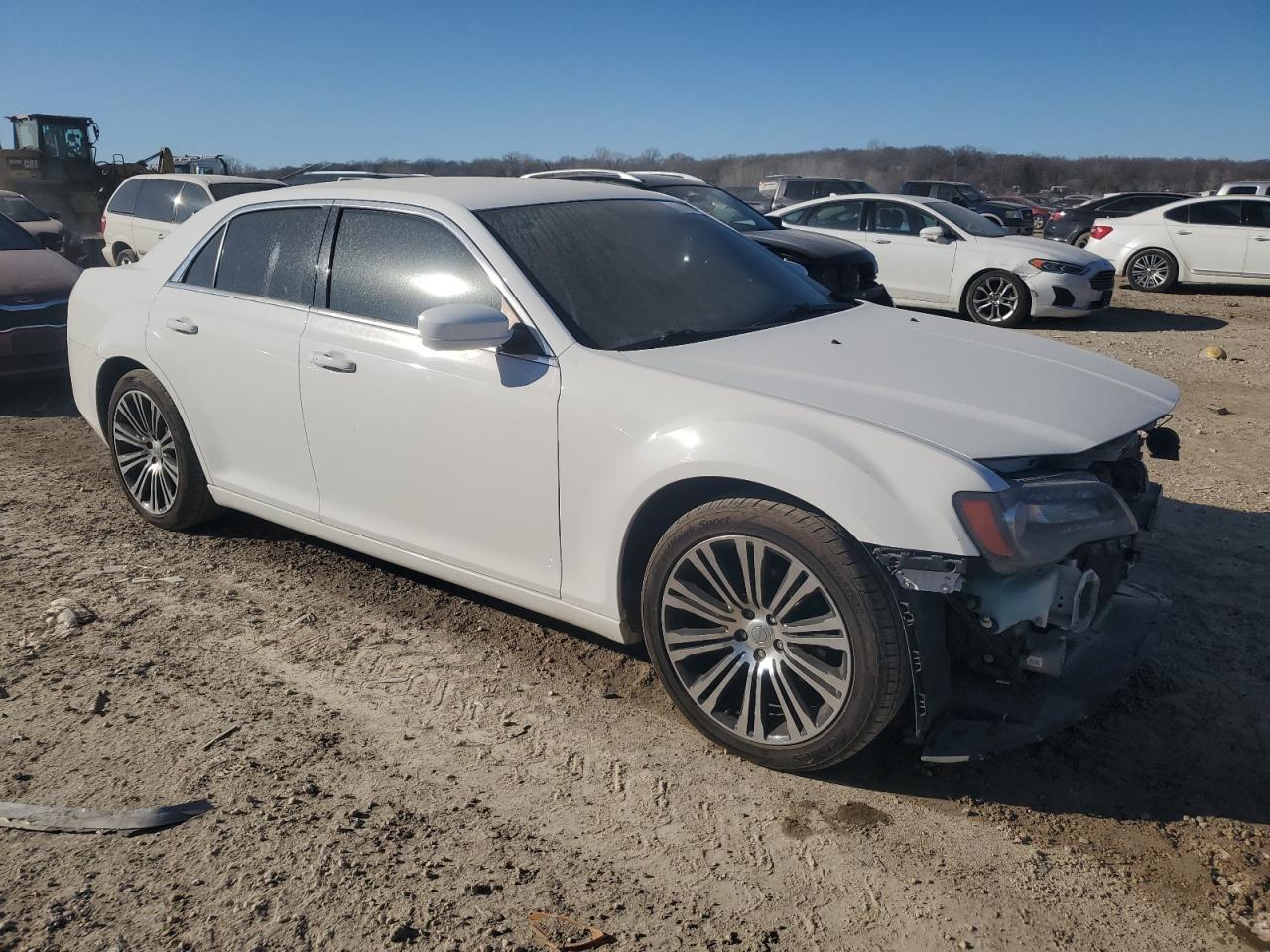 2013 Chrysler 300 - Image 4
