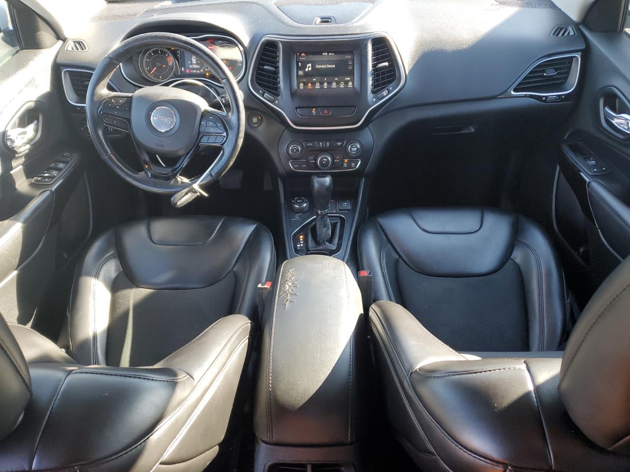 2019 Jeep Grand Cherokee - Image 8