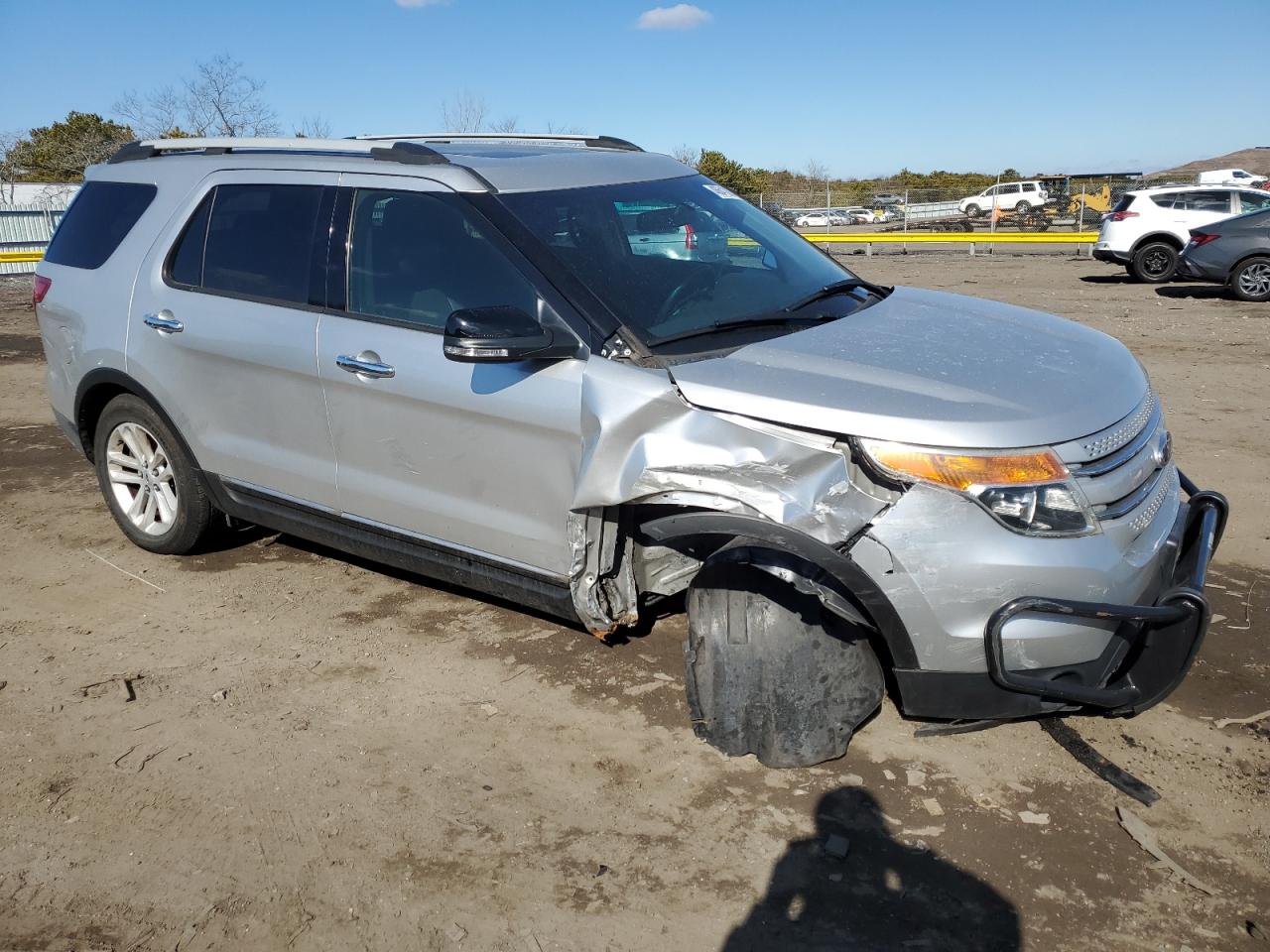 2015 Ford Explorer - Image 4