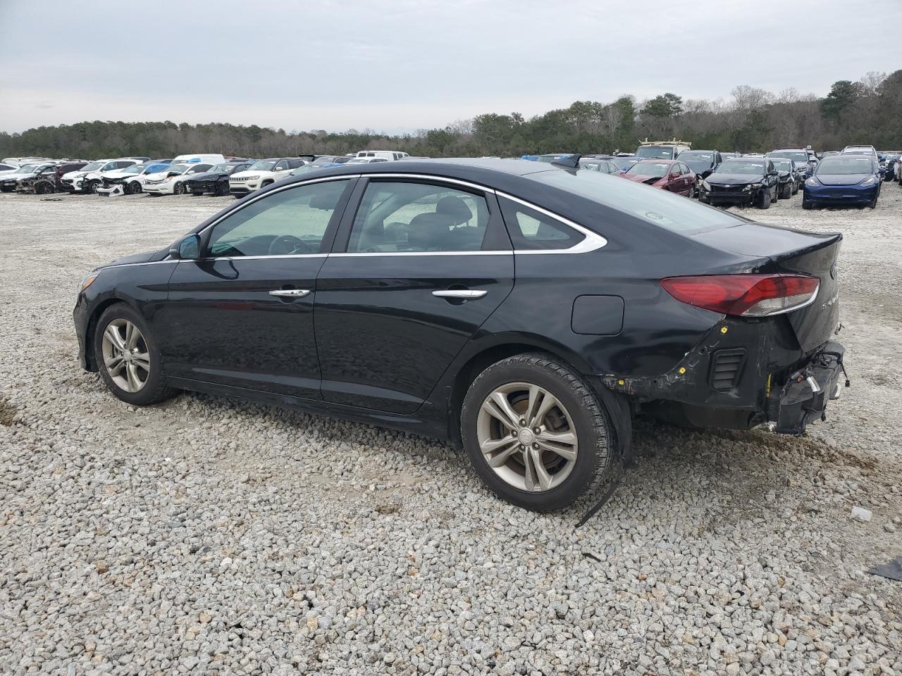 2018 Hyundai Sonata - Image 2