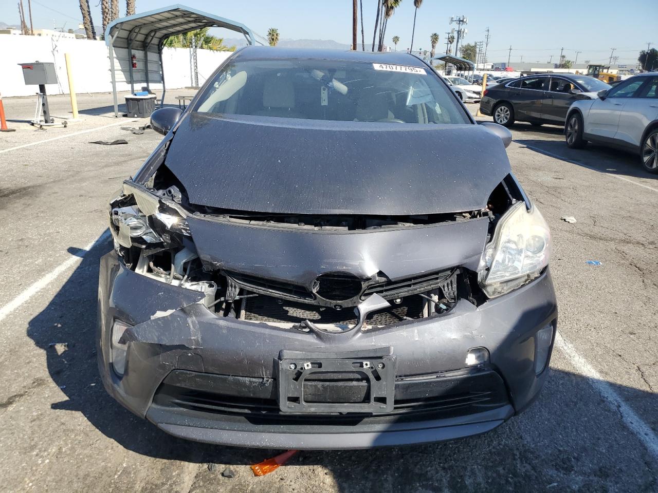 2014 Toyota Prius - Image 5