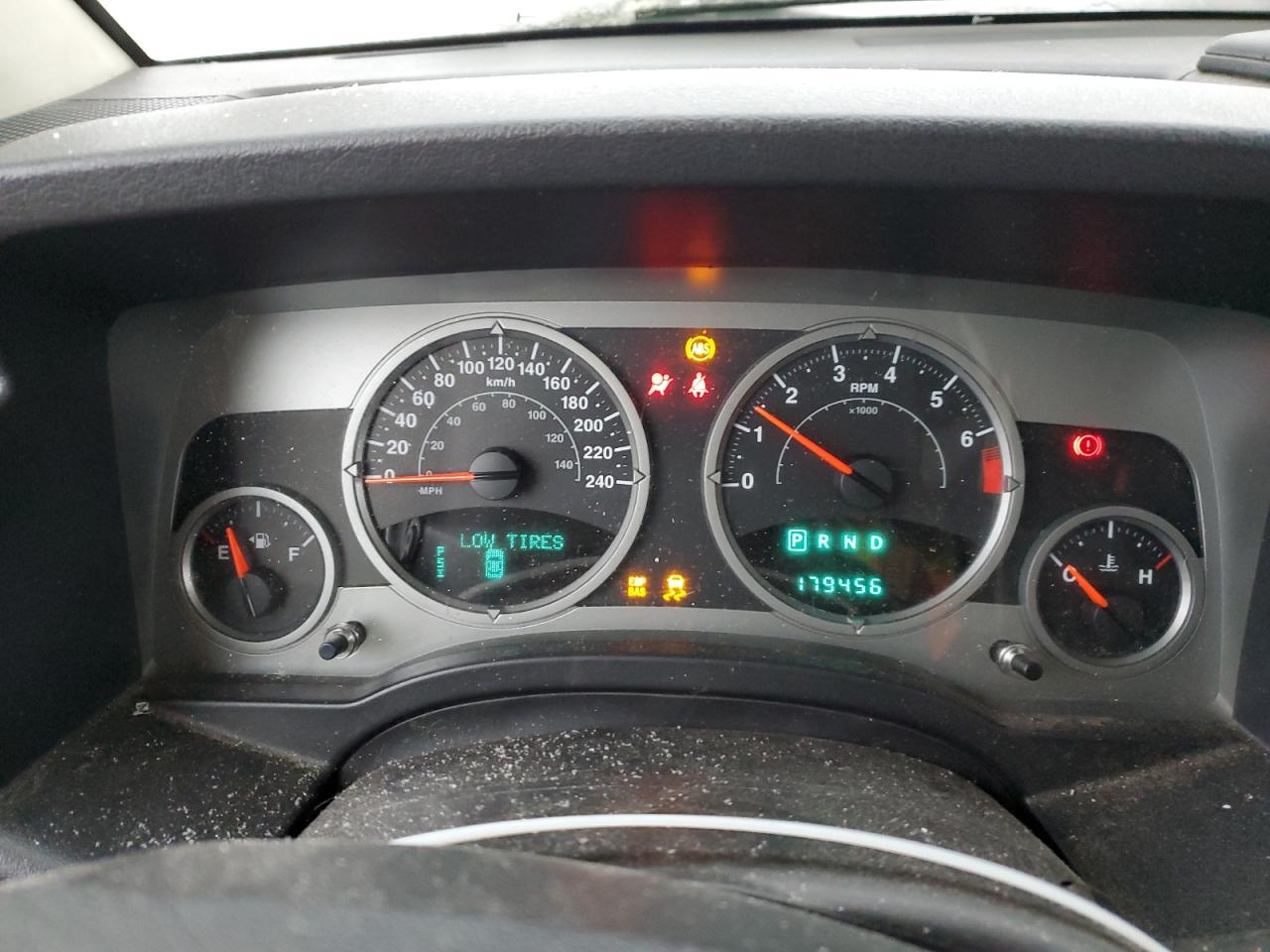 2007 Jeep Compass - Image 9