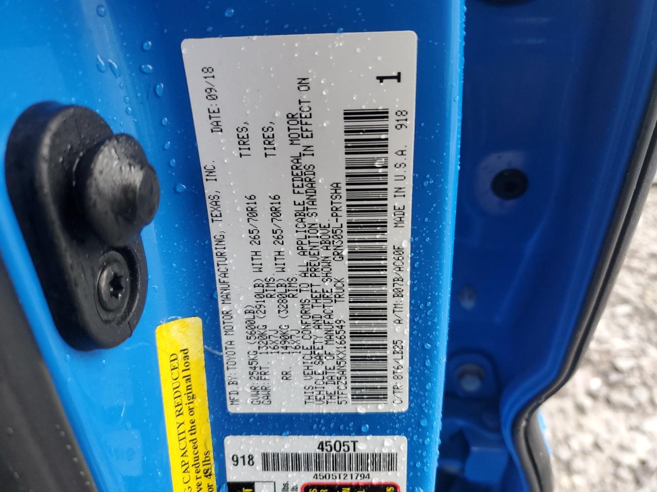 2019 Toyota Tacoma - Image 14