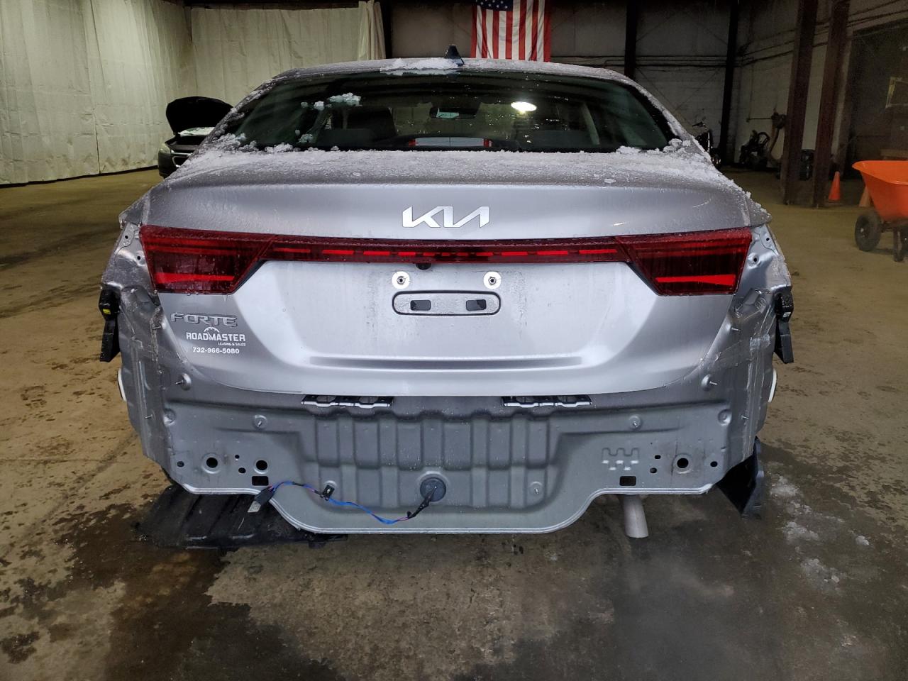 2023 Kia Forte - Image 6