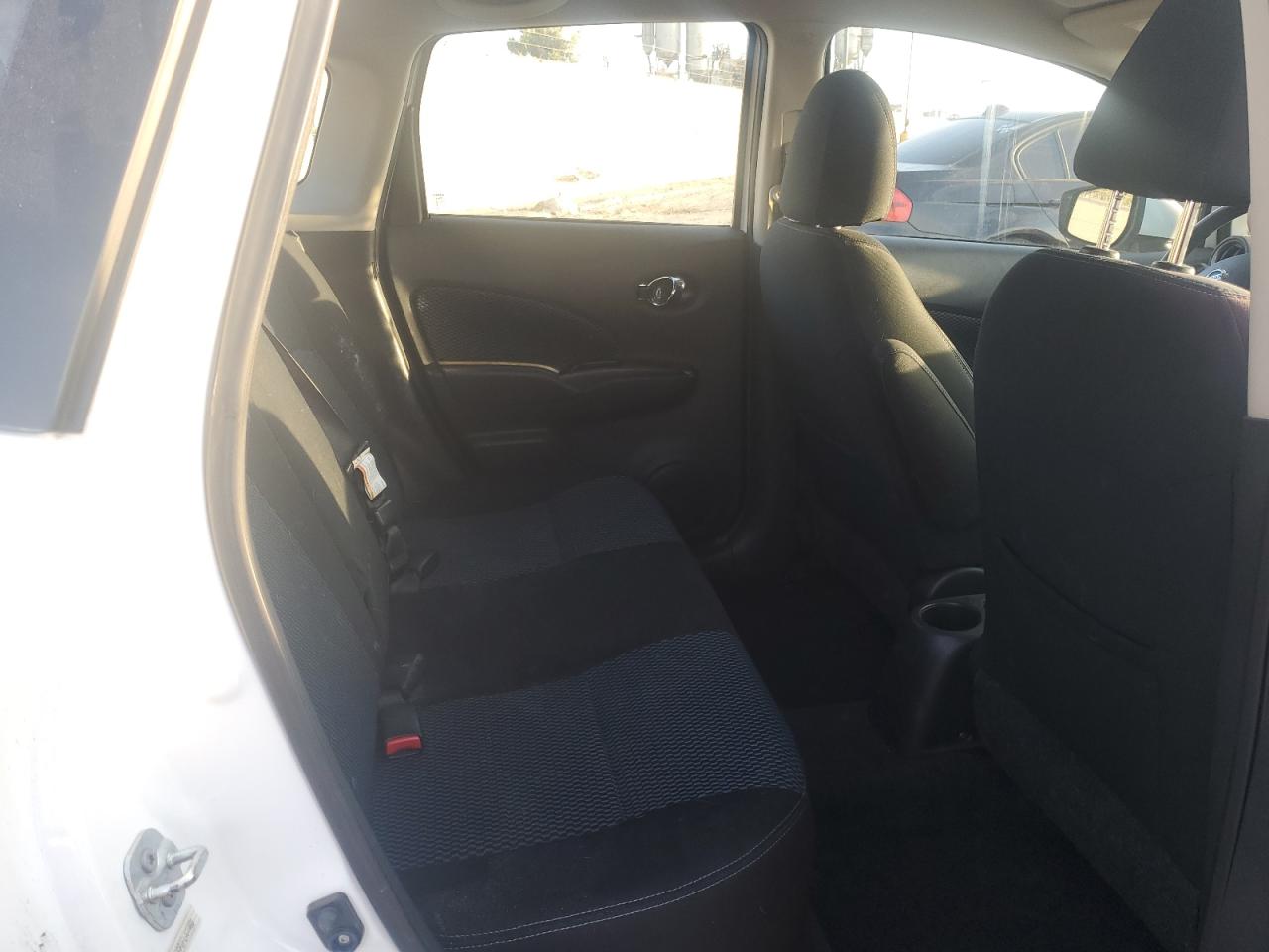 2015 Nissan Versa - Image 10