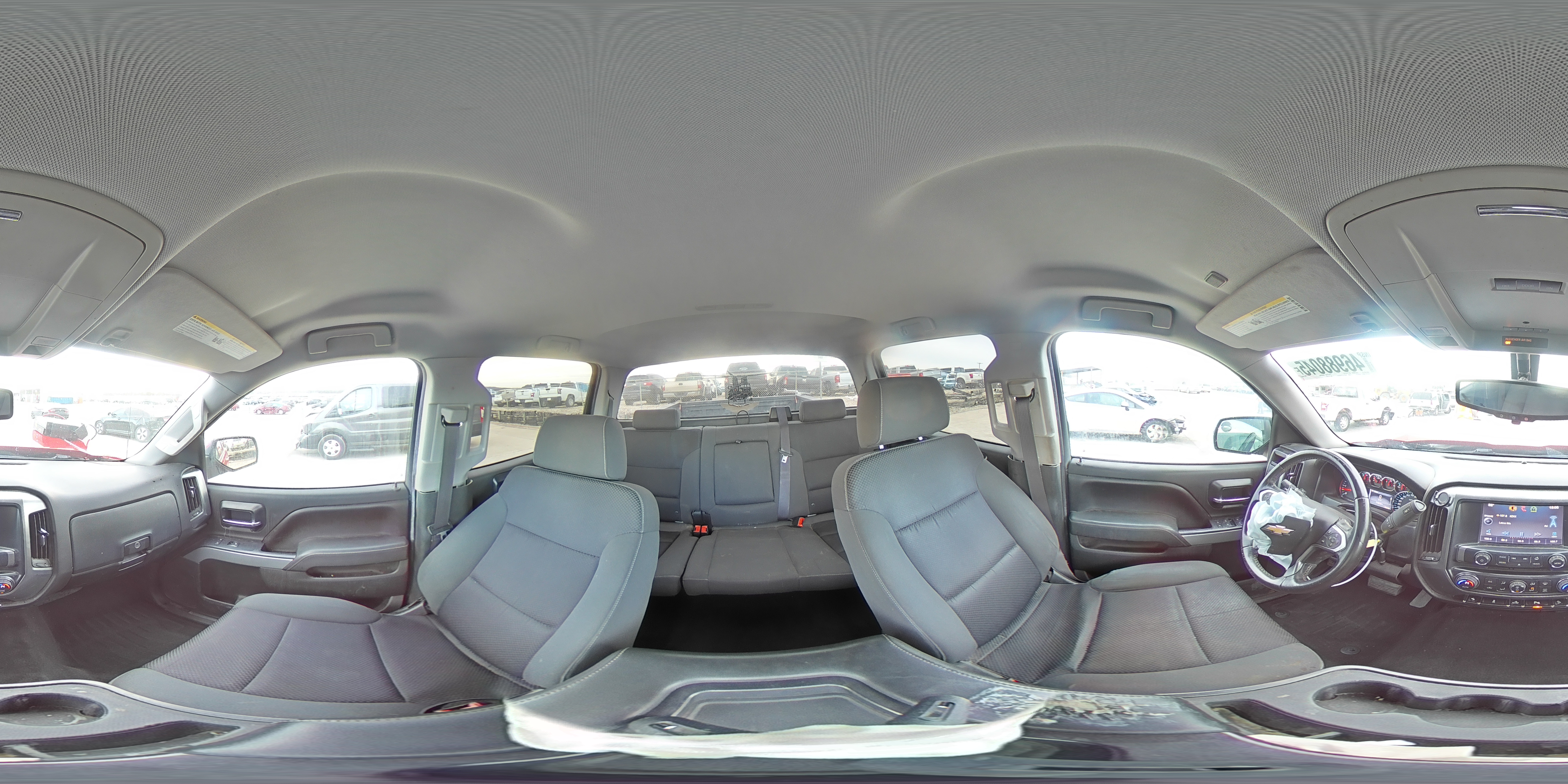 2014 Chevrolet Silverado - Image 13