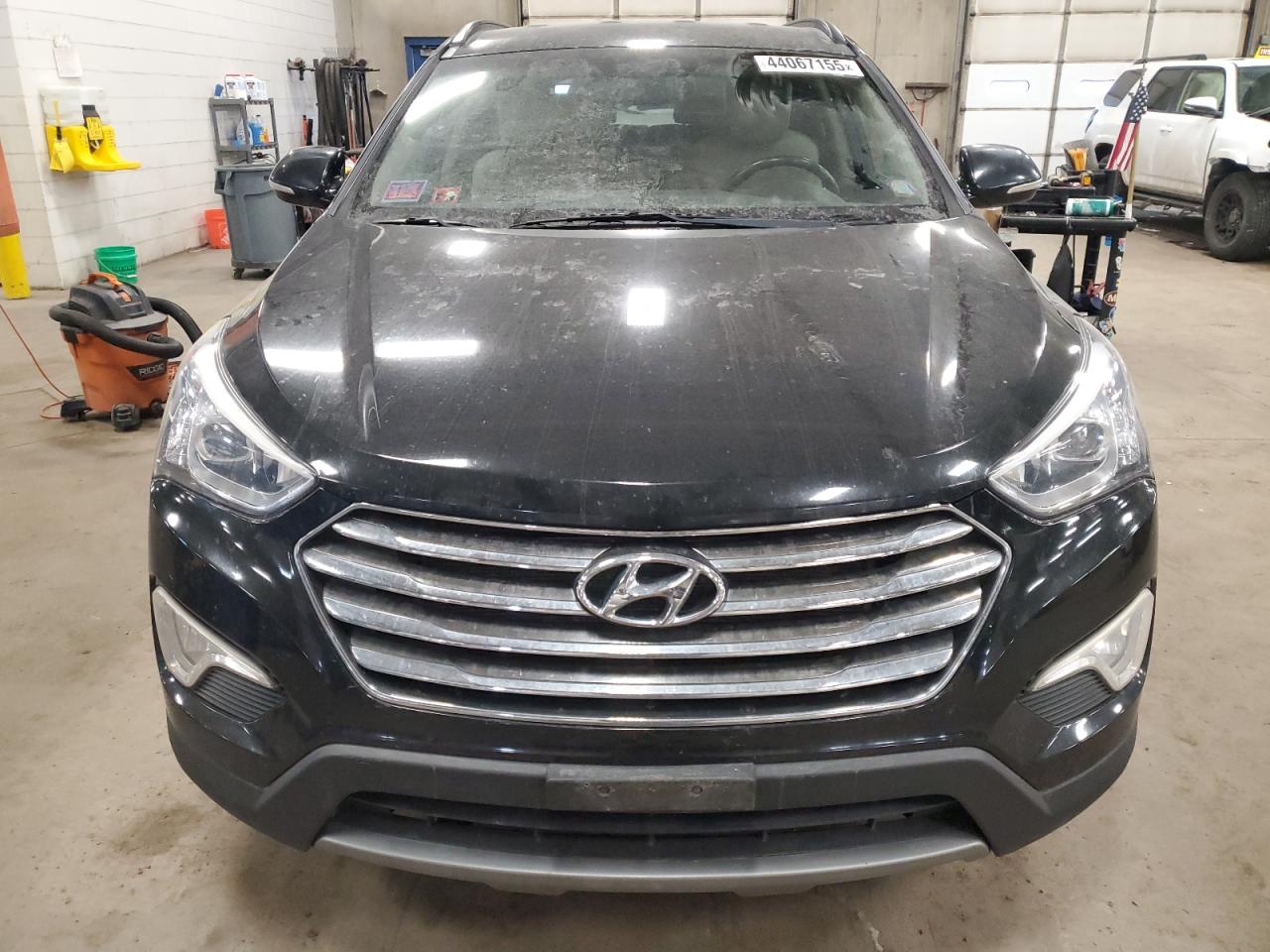 2014 Hyundai Santa Fe - Image 5