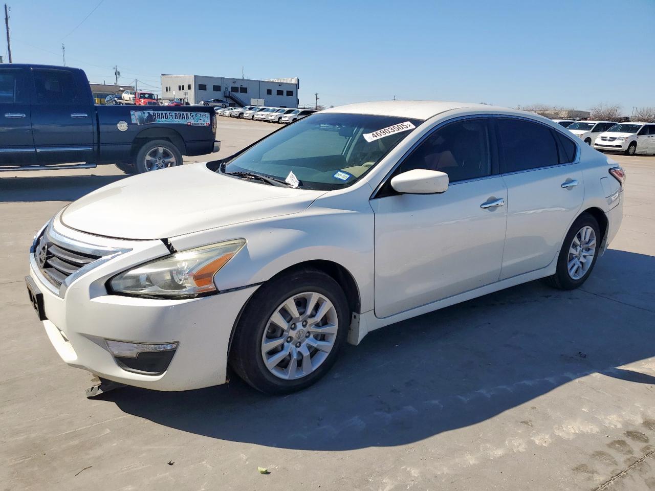 2014 Nissan Altima - Image 1