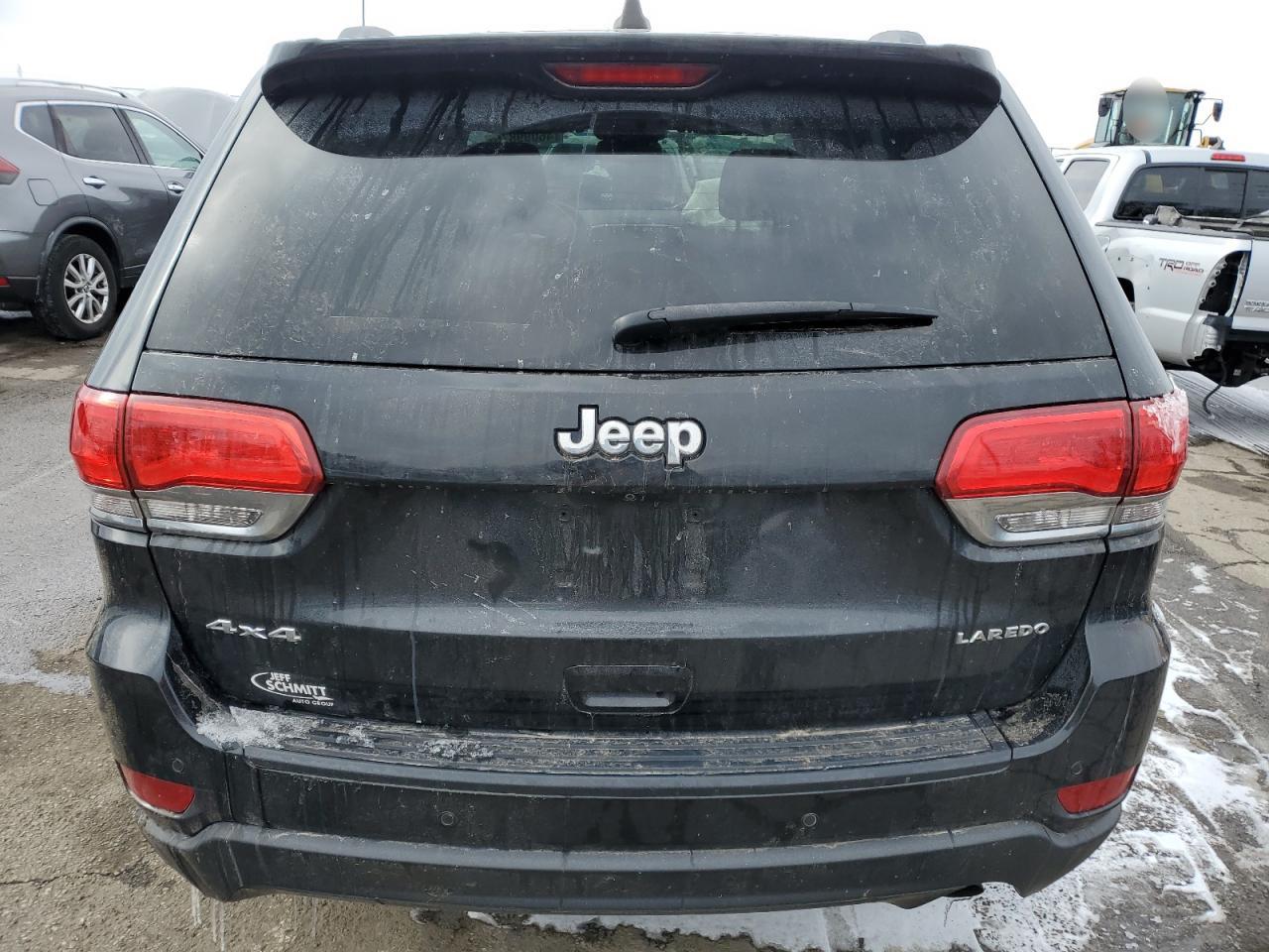2016 Jeep Grand Cherokee - Image 6