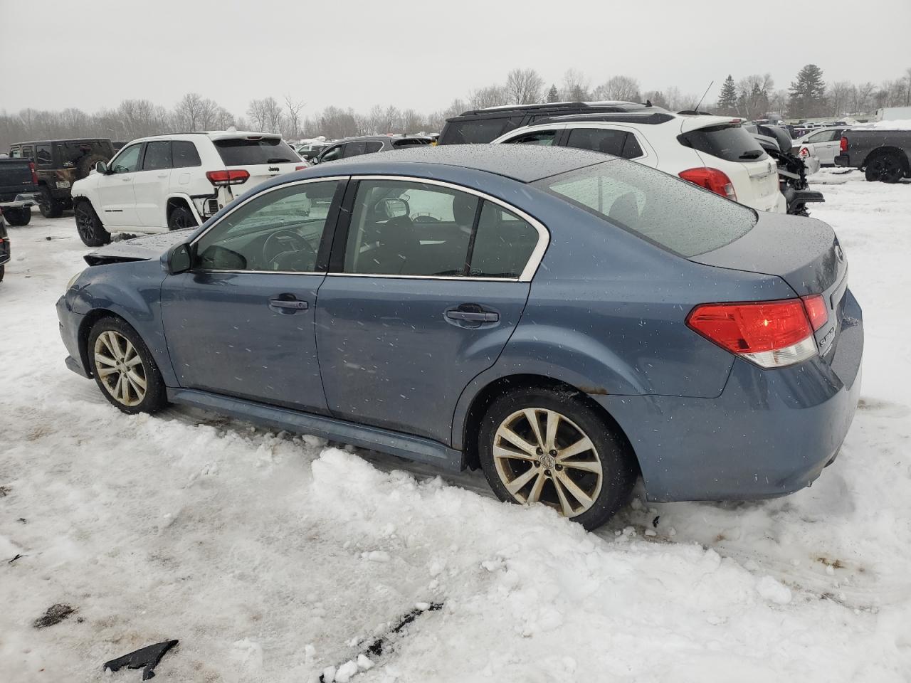 2013 Subaru Legacy - Image 2