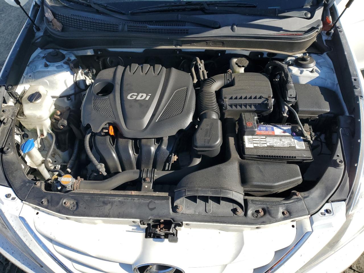 2013 Hyundai Sonata - Image 11
