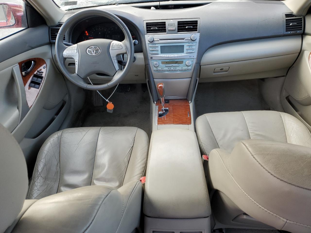 2009 Toyota Camry - Image 8