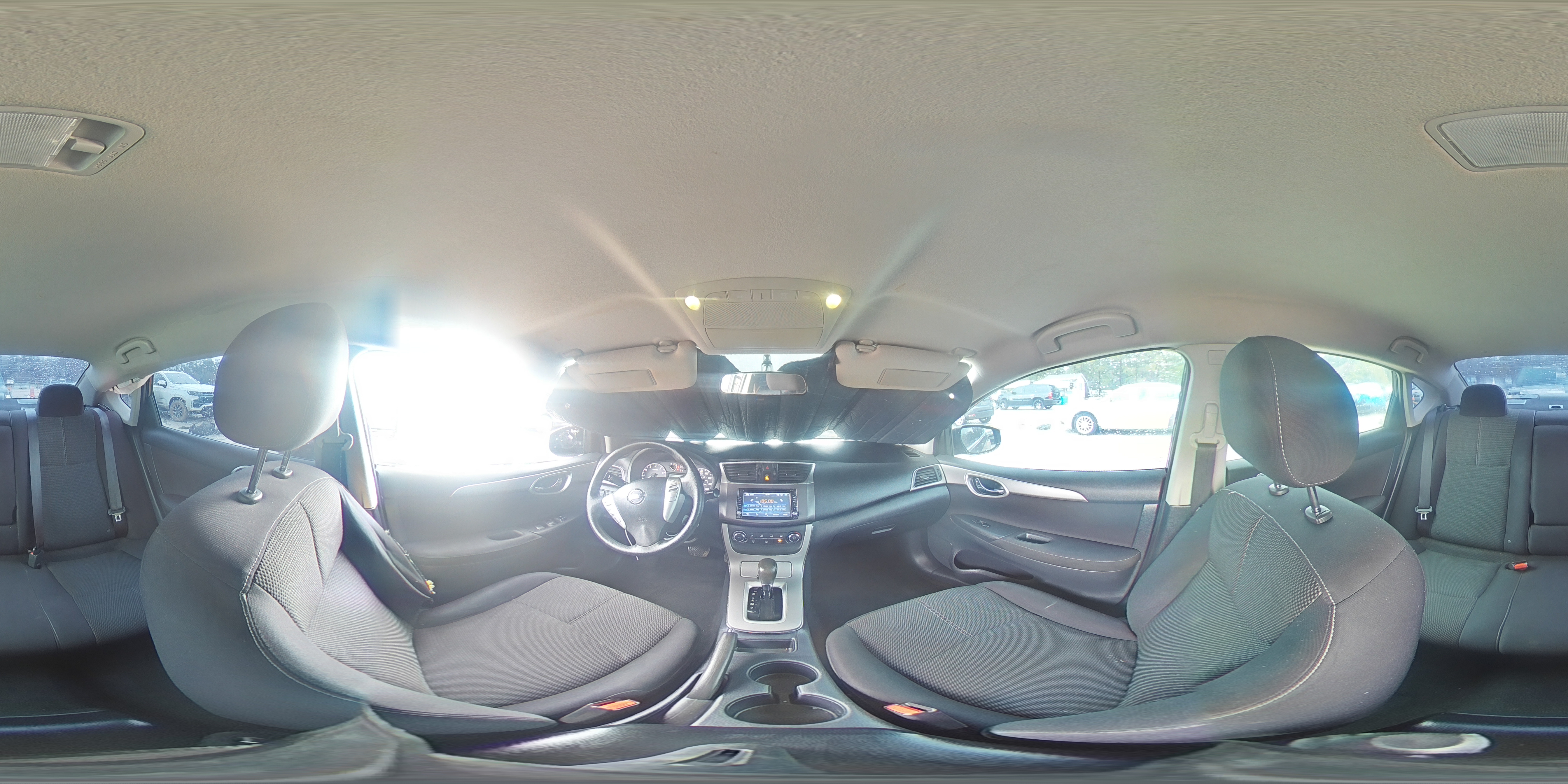2015 Nissan Sentra - Image 14