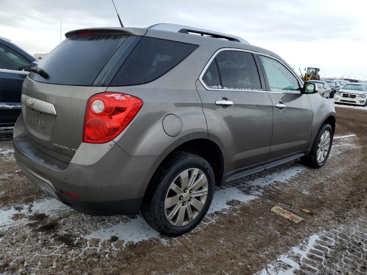 2011 Chevrolet Equinox - Image 3