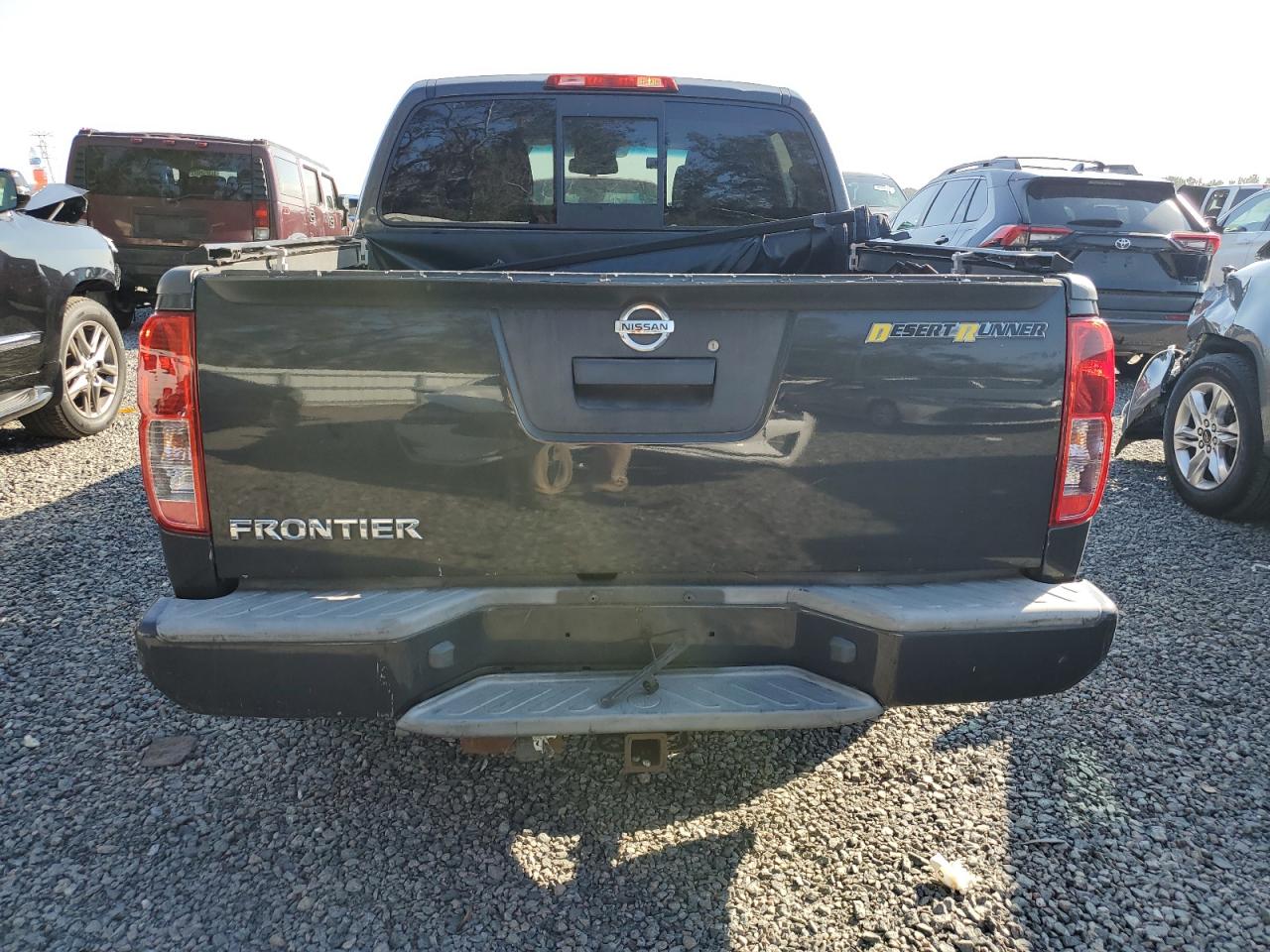 2015 Nissan Navara (Frontier) - Image 6