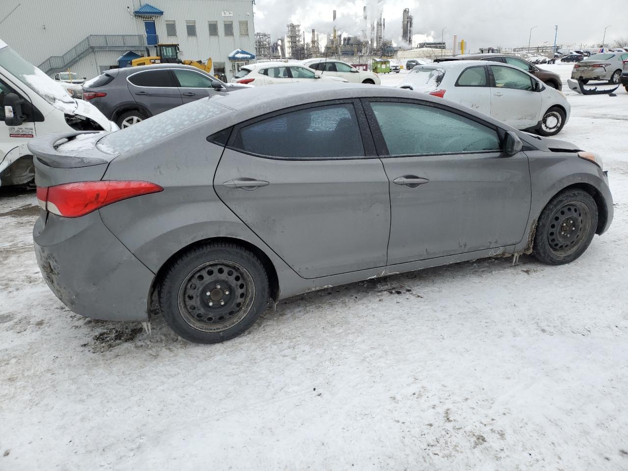 2013 Hyundai Elantra - Image 3