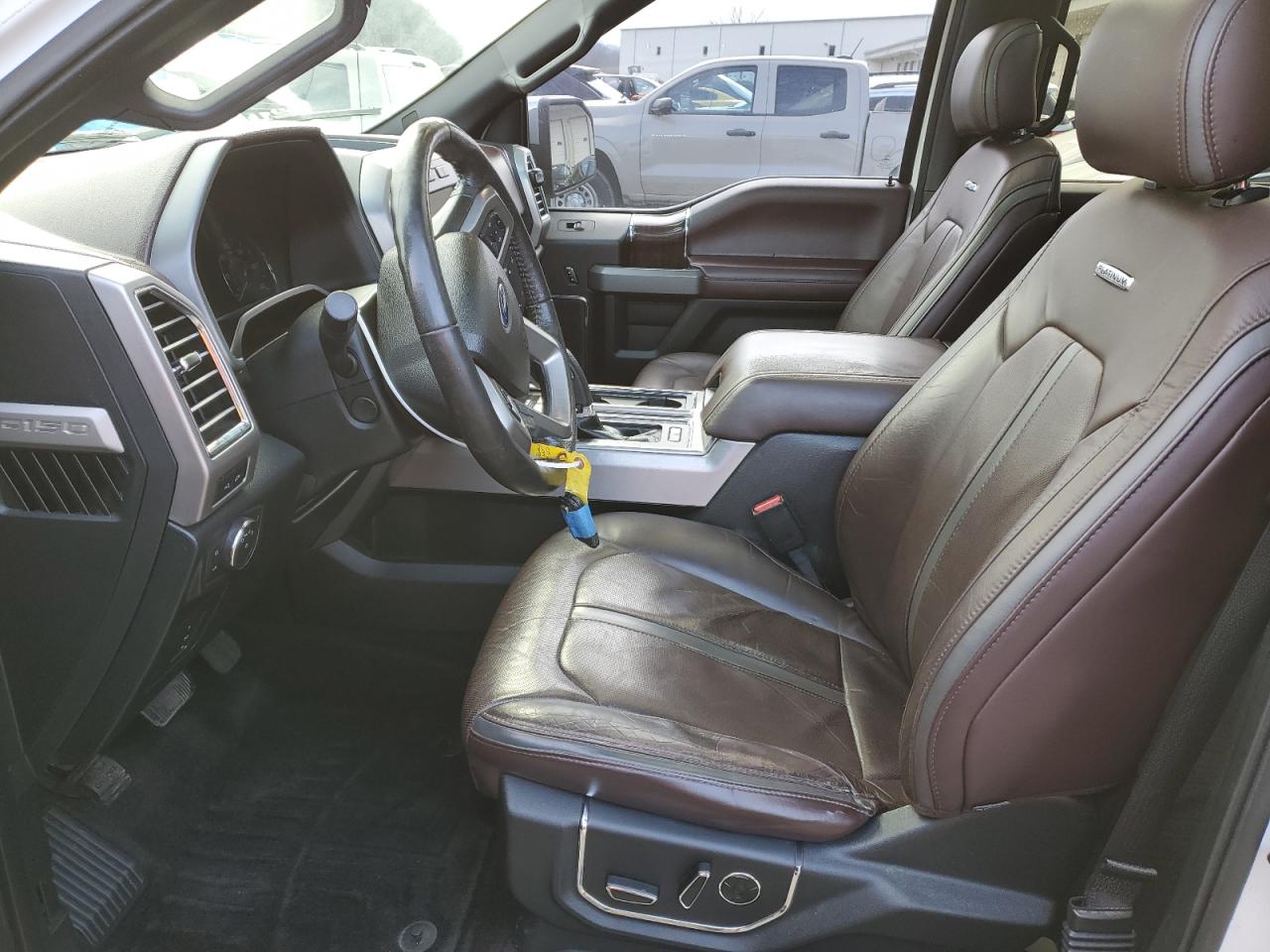 2015 Ford F-150 - Image 7