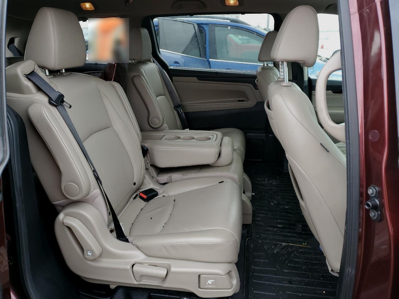 2018 Honda Odyssey - Image 10