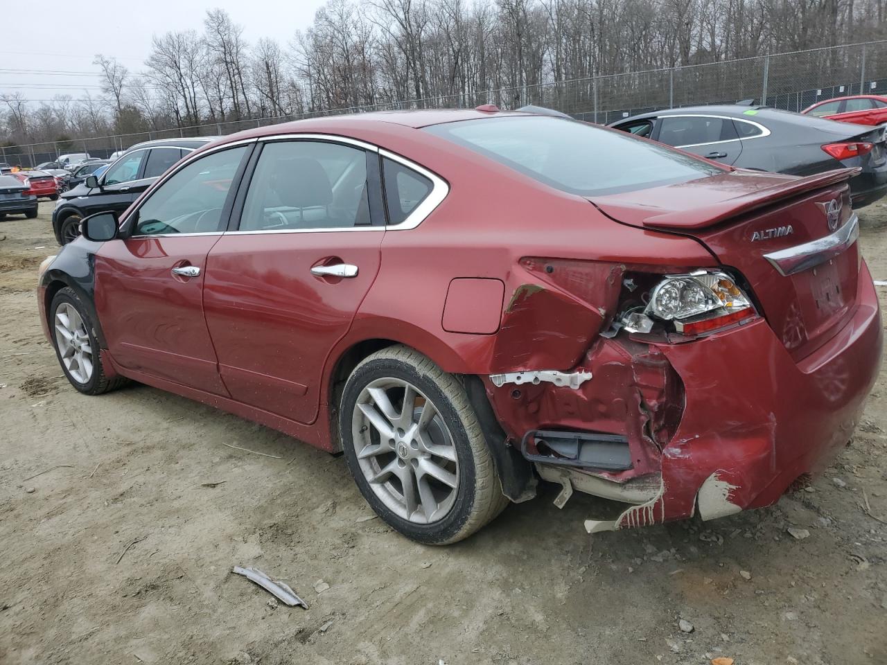 2013 Nissan Altima - Image 2