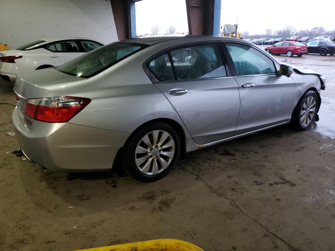 2013 Honda Accord - Image 3