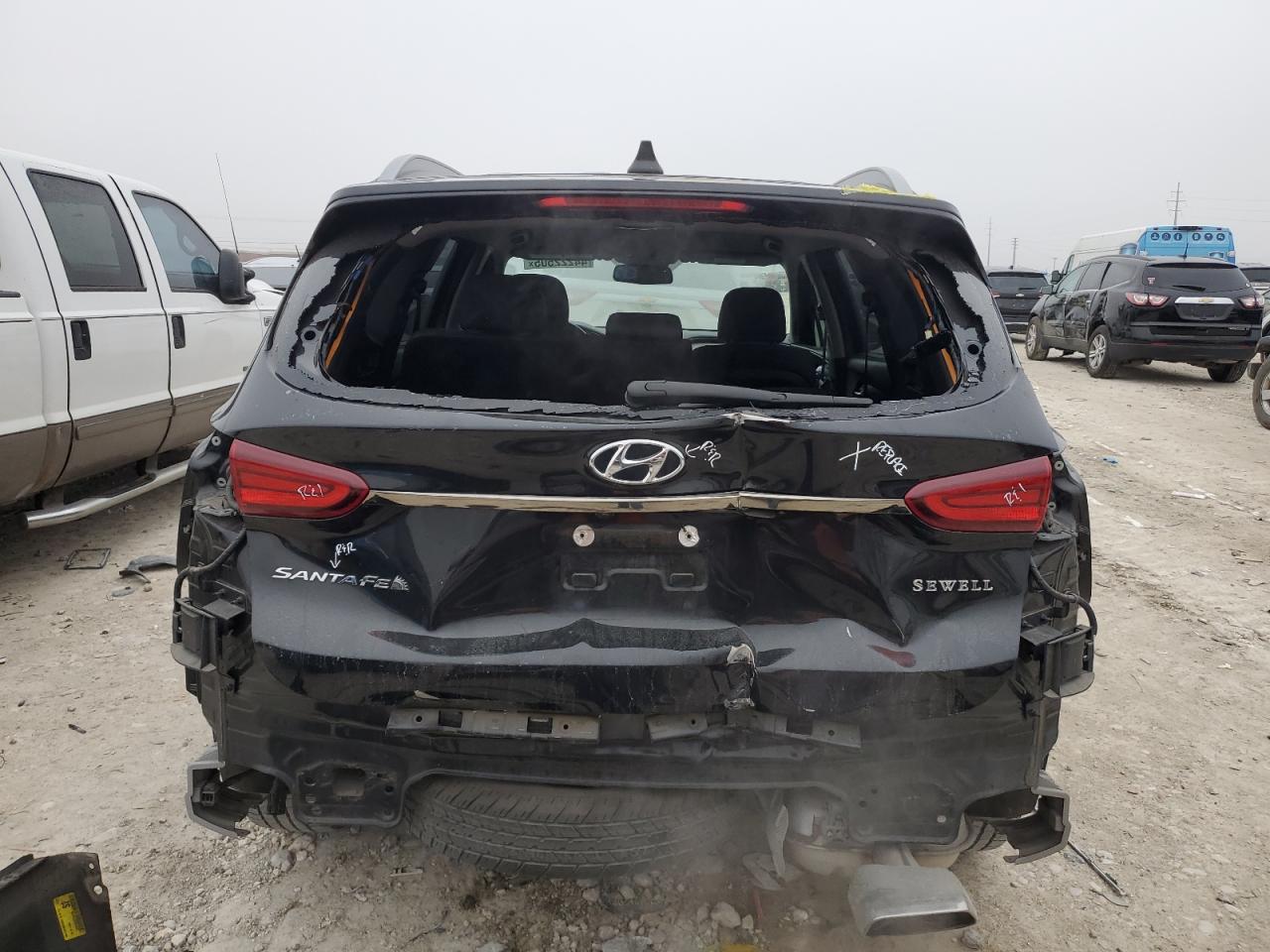 2019 Hyundai Santa Fe - Image 6