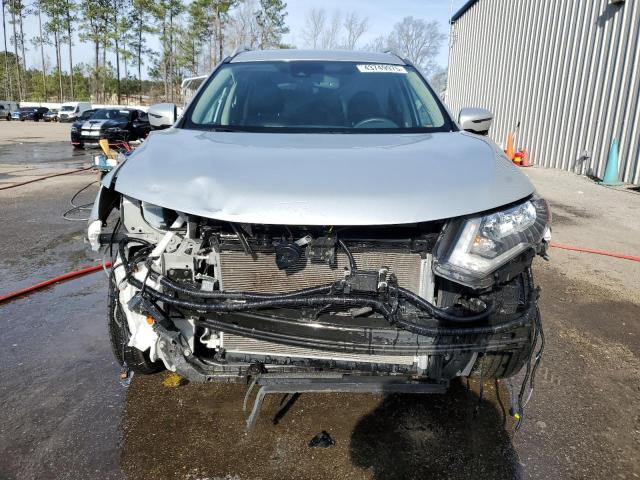  NISSAN ROGUE 2019 Серебристый